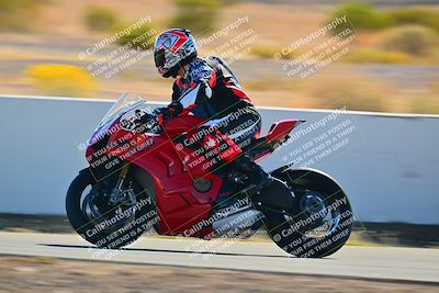 media/Oct-24-2025-2WTD (Fri) [[491f36c2bf]]/B Group/Session 1 (Turn 4 Outside)/